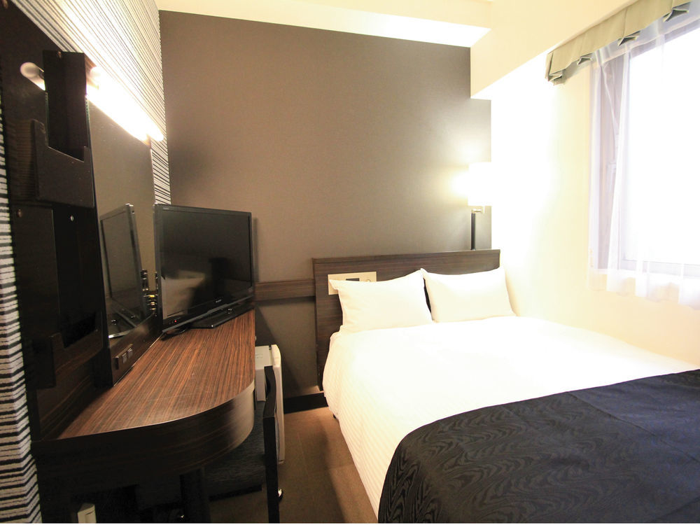 Apa Hakata Ekimae 4 Chome Hotel 3*